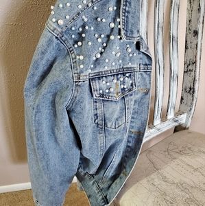 Womens Faux Pearl Accented Denim Jacket